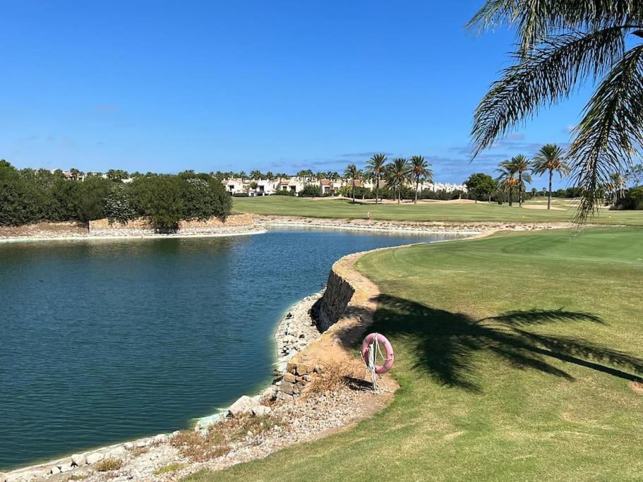 Morderno & Elegante Adosado En Golf & Roda