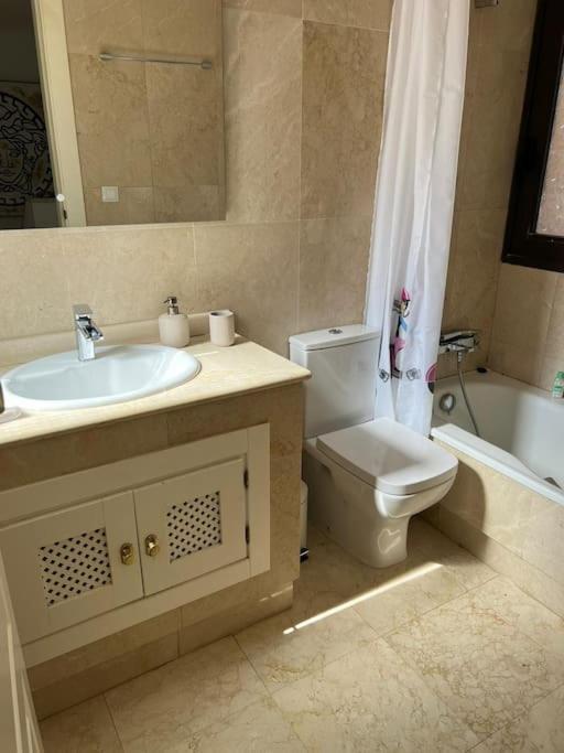 Apartment Morderno & Elegante Adosado En Golf & Roda